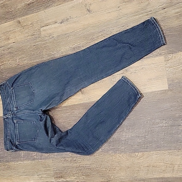 Athleta, Sculptek super soft and comfortable skinny jeans - Picture 2 of 4